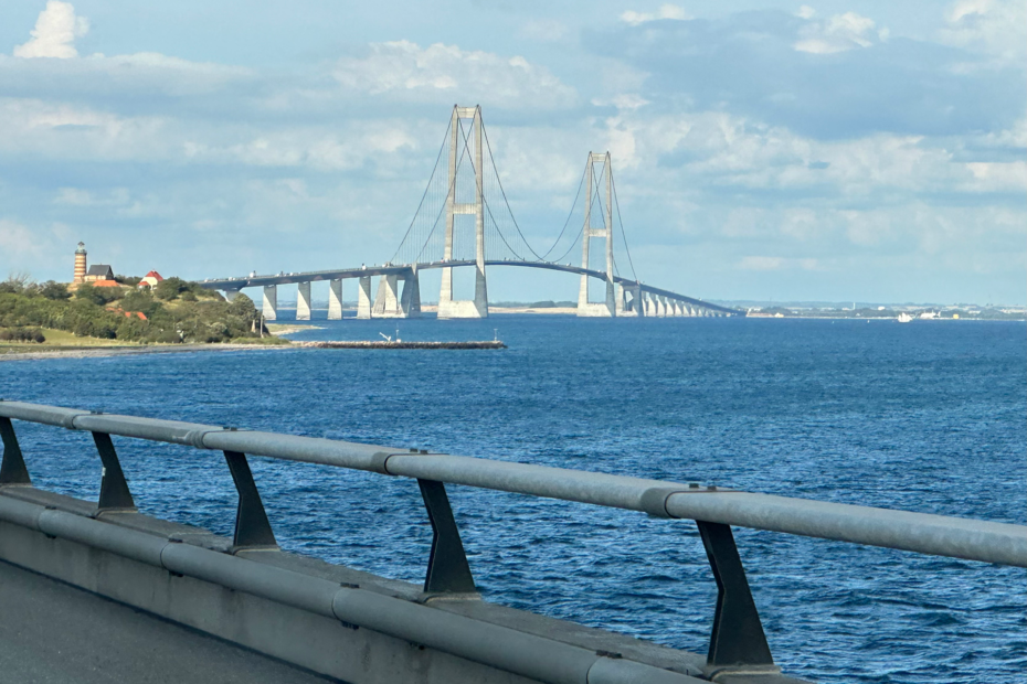 Der beste Weg nach Schwegen Fähre Brücke Öresundbrücke Storebælt Brücke