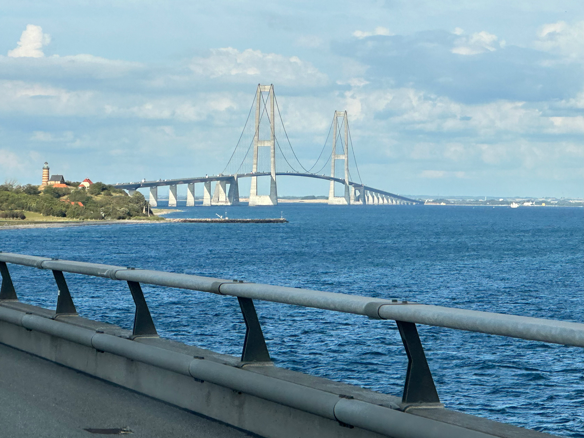 Der beste Weg nach Schwegen Fähre Brücke Öresundbrücke Storebælt Brücke